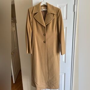 MICHAEL KORS COAT. In good condition.